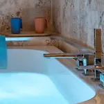Vsuite Livingchic